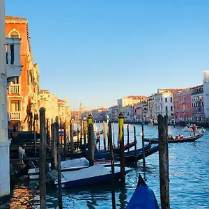 Ca Dode Grand Canal Apartment
